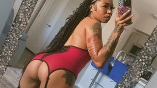 HoneysoakJaay